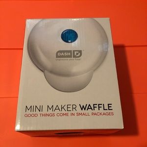 Dash Mini Waffle Maker
